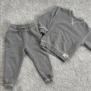 H&M Gray Sweatshirt and Jogger Set, 3T